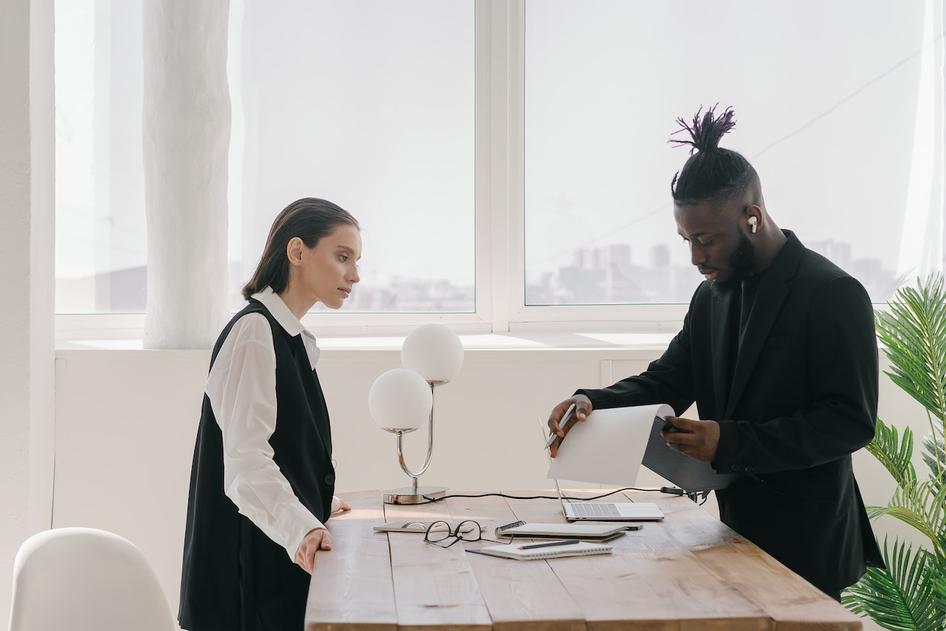 research project online advertising